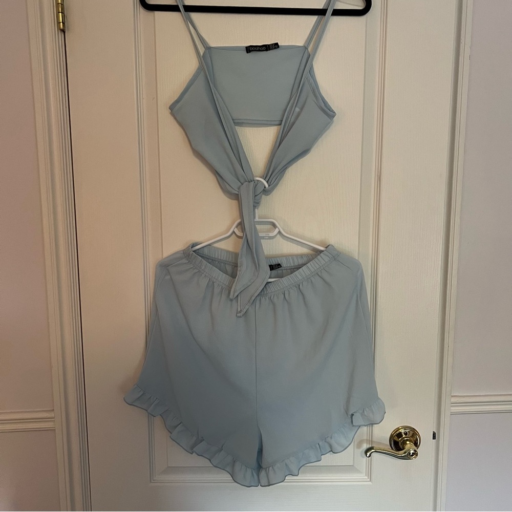 NWOT BOOHOO Matching Set